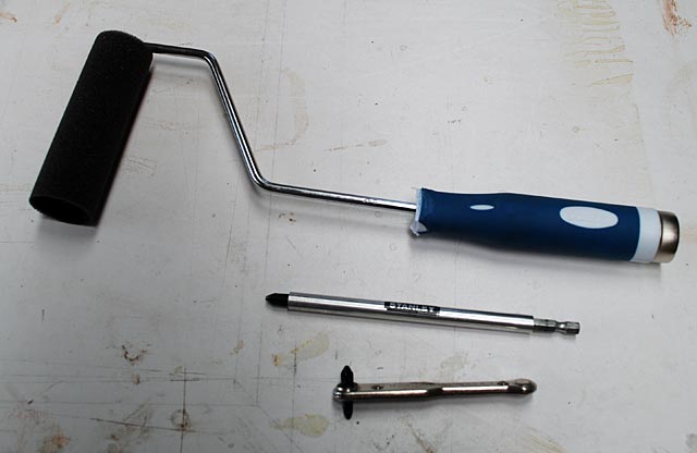 Modified foam roller, long driver bit, right angle Phillips